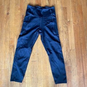 Girlfriend cropped pocket leggings